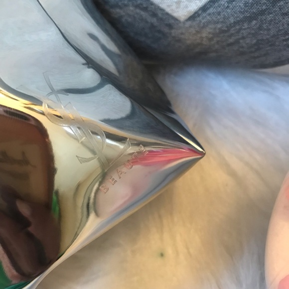 YSL Beaute bag/clutch/pouch. Silver mirror tint. - Picture 3 of 8